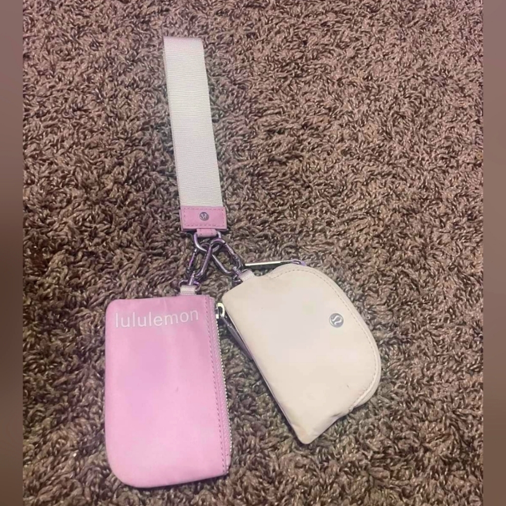 lululemon dual pouch wristlet in pink peony